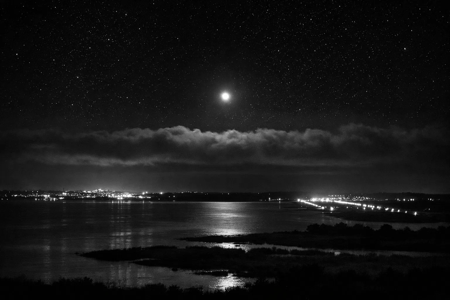 Overview image for What Gironde's UFO Files Really Show